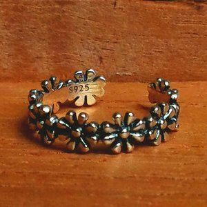 sterling daisy ring